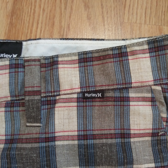 Hurley Plaid Shorts Gray & Cream EUC - Picture 3 of 6